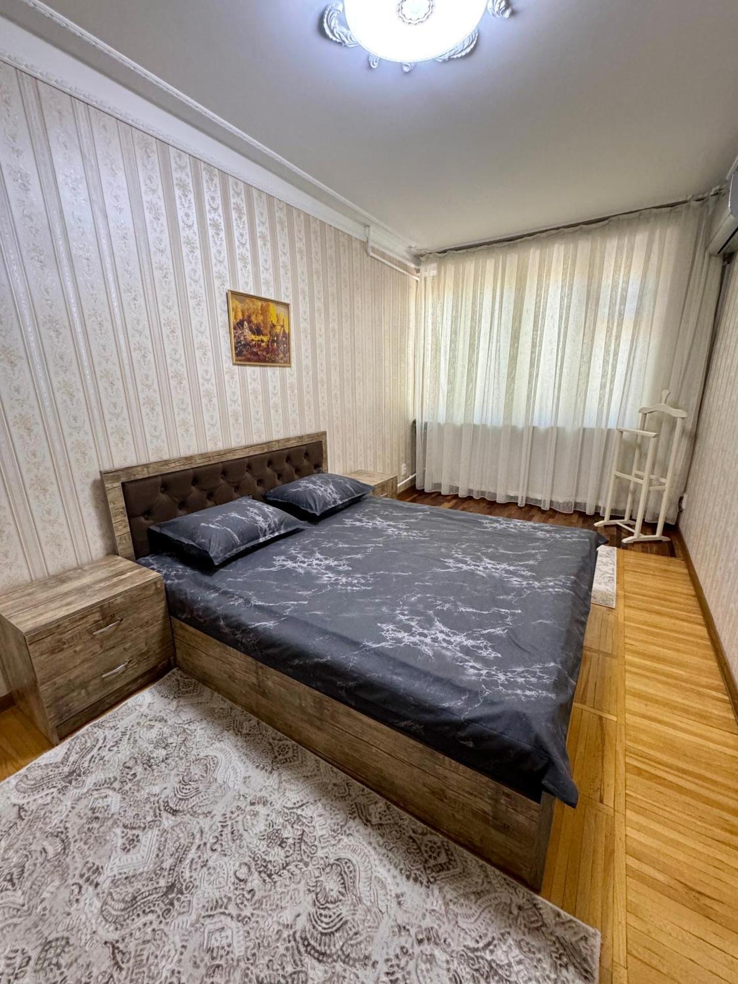 Classic C1 Apartment In The Center With 4 Rooms Tashkent Exterior photo